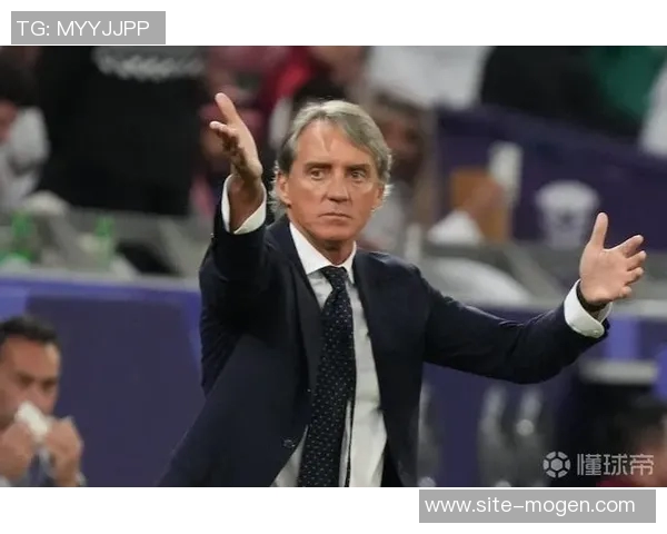 斯基拉确认与后卫詹卢卡曼奇尼续约至2029年助力罗马计划