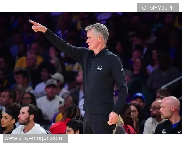 科尔：开拓者今晚的表现让我们失去了节奏和比赛掌控力